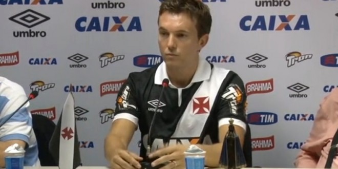 Vasco apresenta Dagoberto. Time começa a se reforçar para o Brasileirão Vasco apresenta Dagoberto. Time começa a se reforçar para o Brasileirão