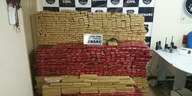 GENARC de Itumbiara apreende uma tonelada e meia de maconha que seria distribuída no sul goiano e Goiânia