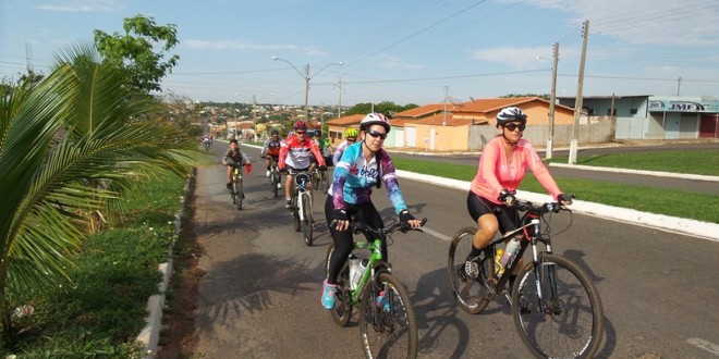 Câncer de Mama: Passeio ciclístico alerta para necessidade de prevenção da doença!!!