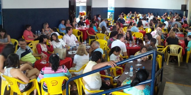ACIM faz almoço festivo para celebrar sucesso da campanha de natal