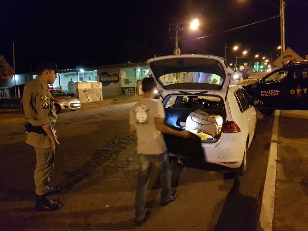 Blitz e bloqueios da 10ª CIPM
