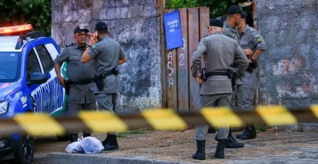 Pit Bull ataca e mata criança de 10 meses em Goiânia. Cão arrancou bebê do colo da mãe!